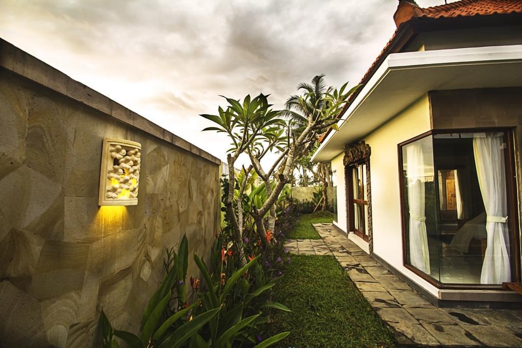 Ubud Lestari Villa Eksteriør bilde